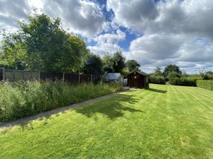 Glorious Garden- click for photo gallery
